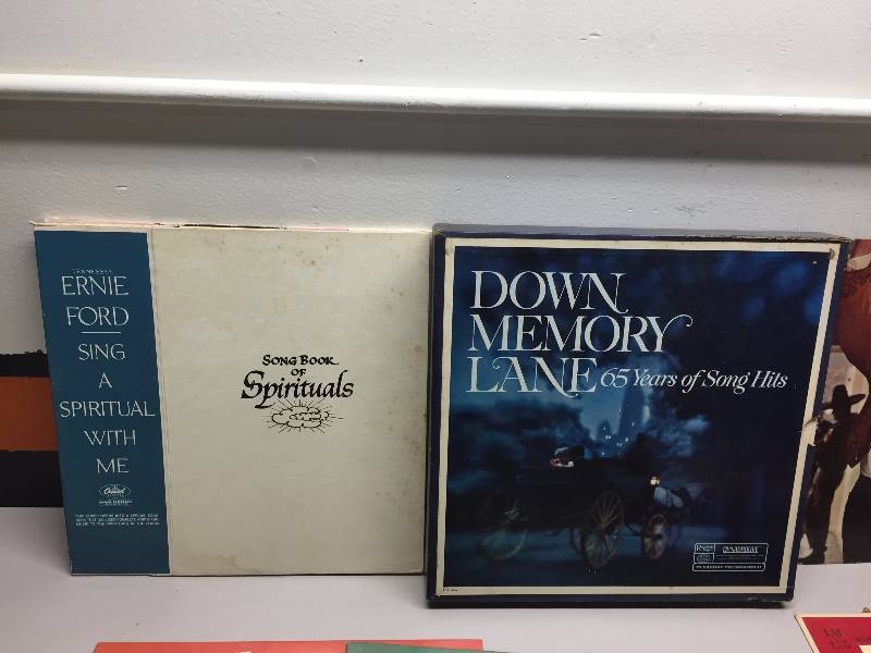 lot 56 image: VINTAGE ALBUMS