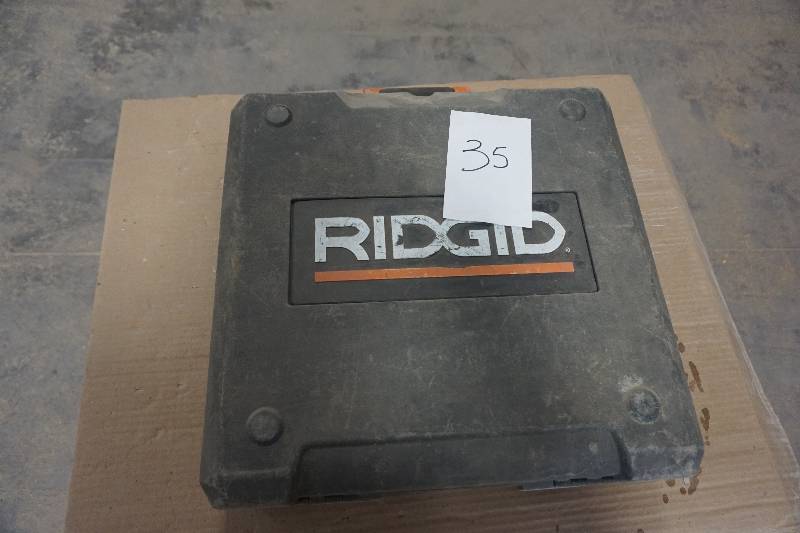 lot 35 image: Ridgid Brand 1 12 Electric Impact Wrench