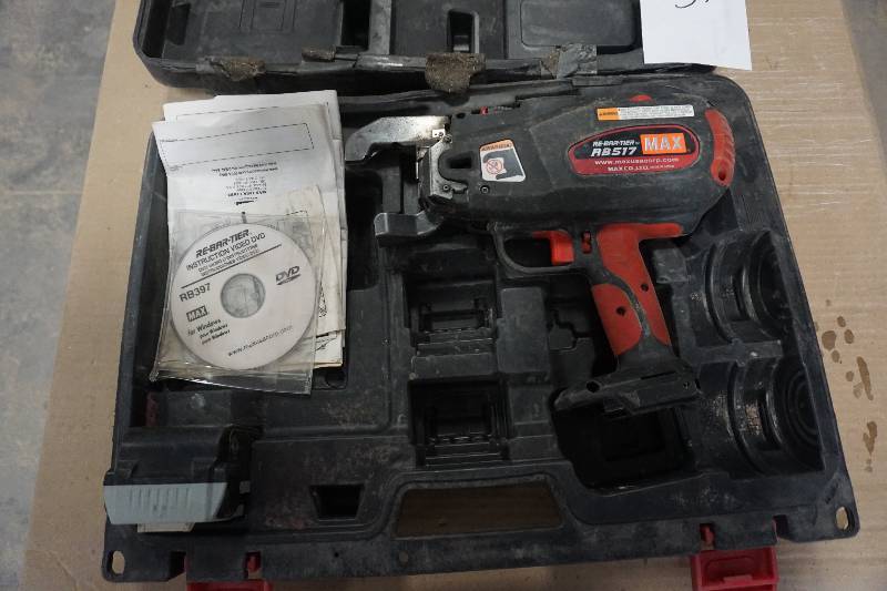 lot 39 image: Max Co Model RB517 Battery Powered Concrete Re Bar Tier With Case
