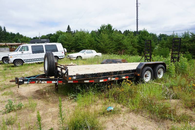 lot 6 image: 2013 PJ 20 Tandem Axle Equipment Traile