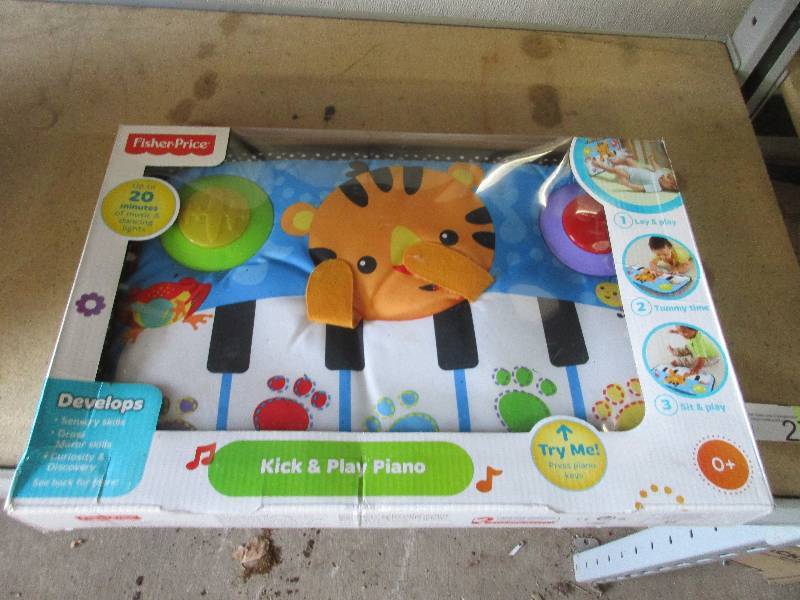 Kick & Play Piano