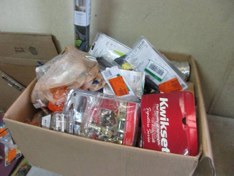 Box of Misc Returns