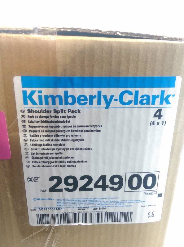 lot 336 image: Kimberly-Clark Shoulder Split Packs 29249 - 4 Pack