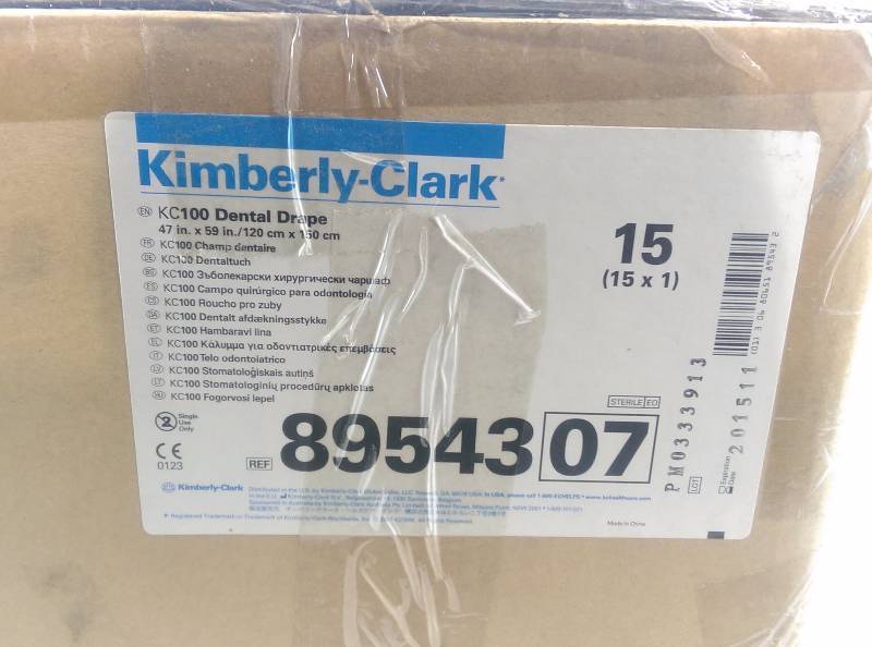lot 343 image: Kimberly-Clark 89543 KC100 Dental Drape - 47x59 - 15 Pack