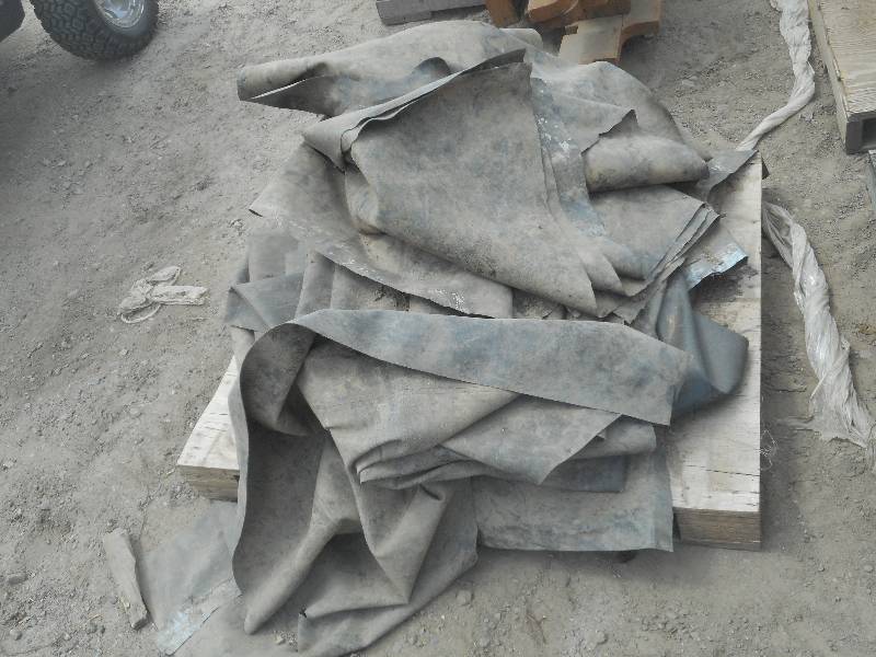lot 10 image: Pallet Lot Of Heavy Duty Landscape...