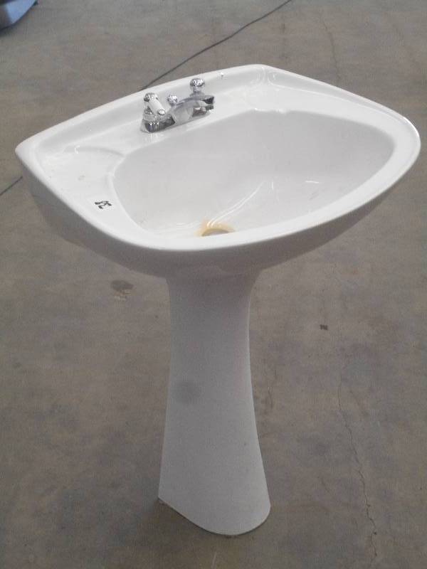 lot 38 image: 2-Piece Pedastal Sink With Faucet, ...