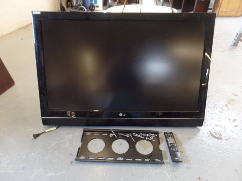 LG Flat ScreenTV