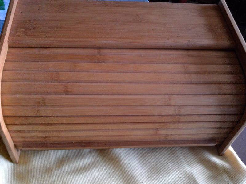 wood bread box