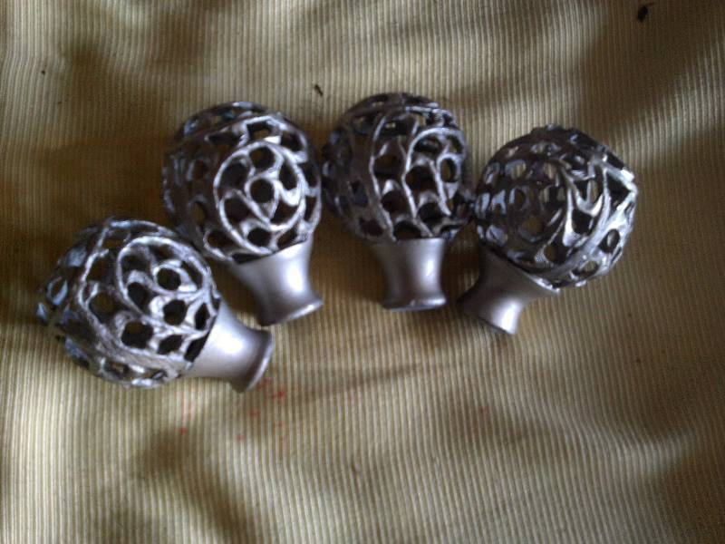 4 vintage bottle tops