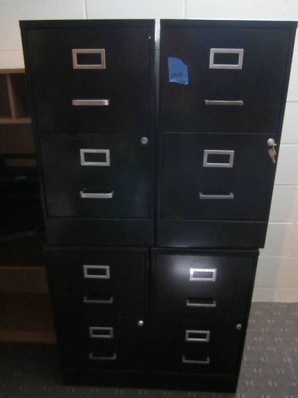 lot 13 image: 4 Two drawer metal file cabinets wi...