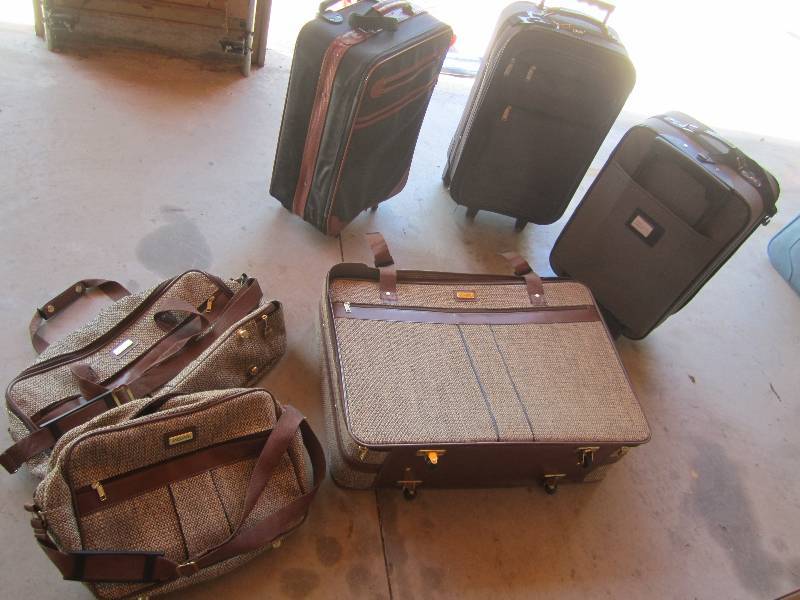 lot 33 image: Lot of luggage by Jaguar and more...