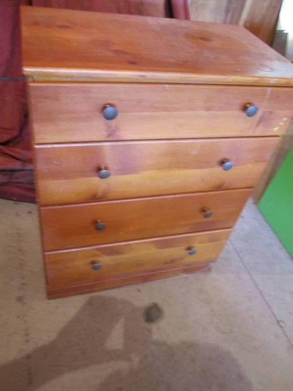lot 61 image: Wood dresser 26 x 15 top...