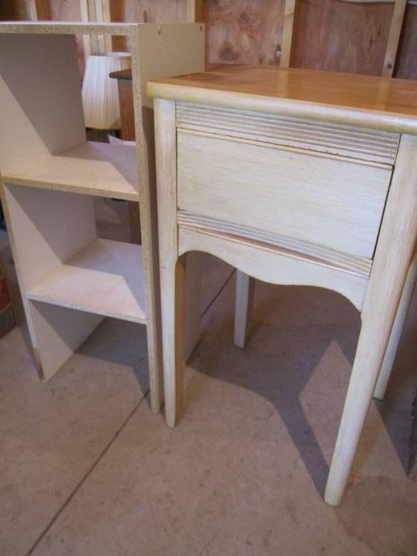 lot 68 image: Vintage wood stand and particle boa...
