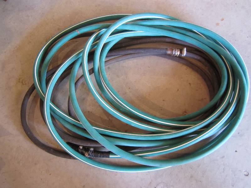 lot 87 image: 2 garden hoses...