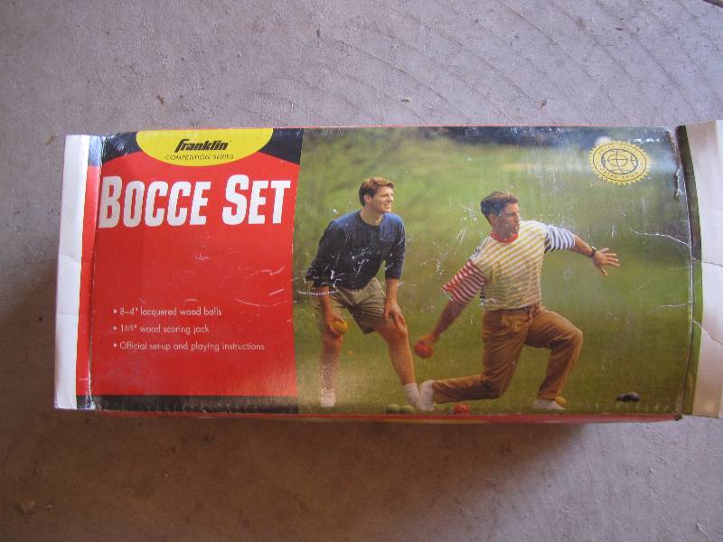 lot 110 image: Bocce ball set...