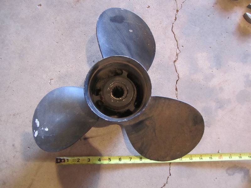lot 155 image: Propeller...