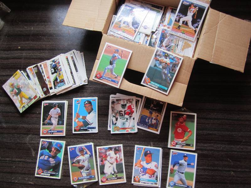lot 196 image: Box of assorted sports cards...