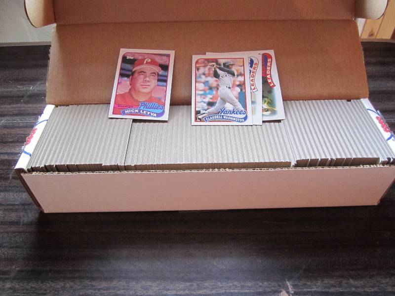 lot 202 image: 89 Topps baseball cards, may be a c...