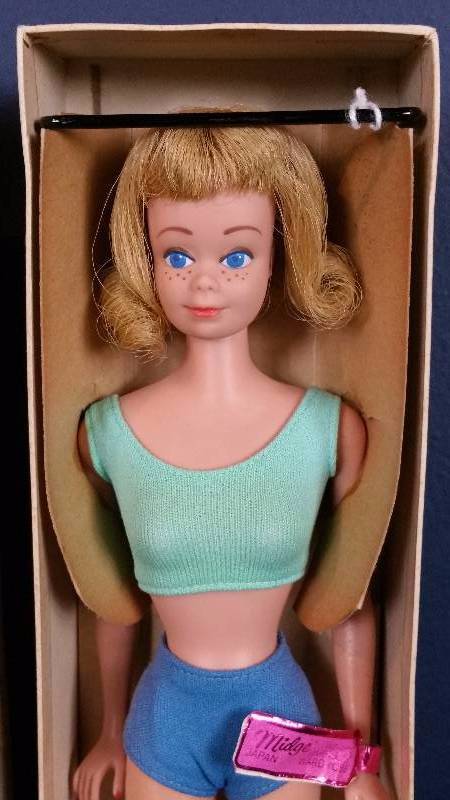 lot 1 image: 1962 Midge Barbie Doll New in Original Box