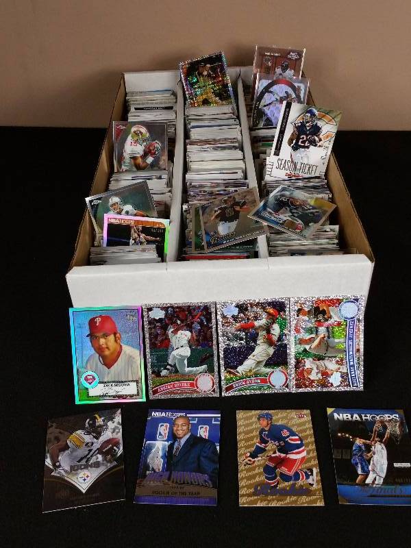 lot 79 image: MASSIVE BOX FILLED WITH GREAT CARDS