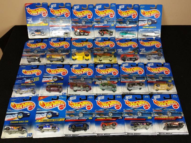 lot 89 image: 24 Unopened 1990s  2000s Hotwheels in the Original Packaging