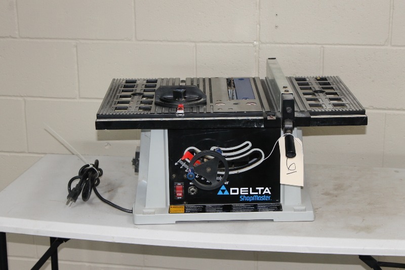 lot 6 image: DELTA Table Saw