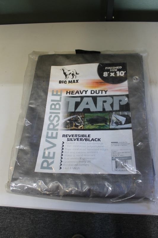 lot 34 image: 8 x 10 Tarp (NEW)