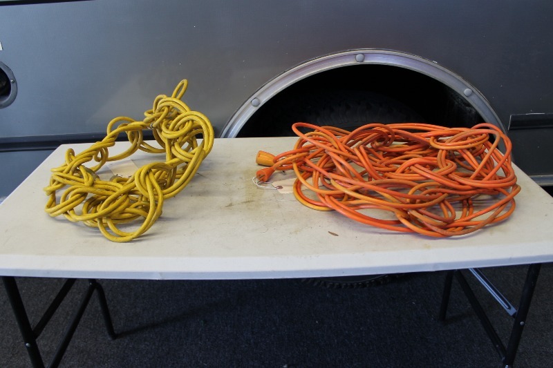 lot 42 image: (2) Extension Cords