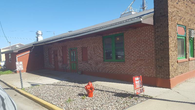 Pippis Family Restuarnt, Building and all Equipment contained for Food and Beverage Service