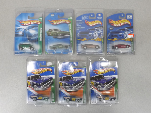 7 MINT on Card Hot Wheels Treasure Hunt, and Super Treasure Hunt Cars
