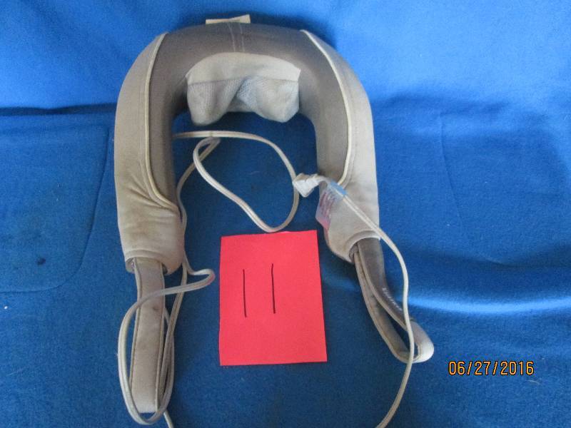 Neck massager with Heat tested and ...
