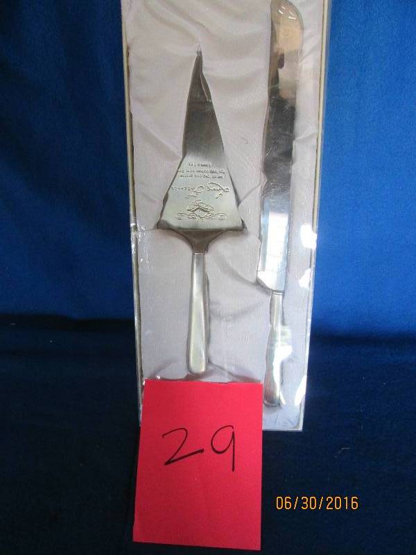 wedding Cake cutter set with Bible...