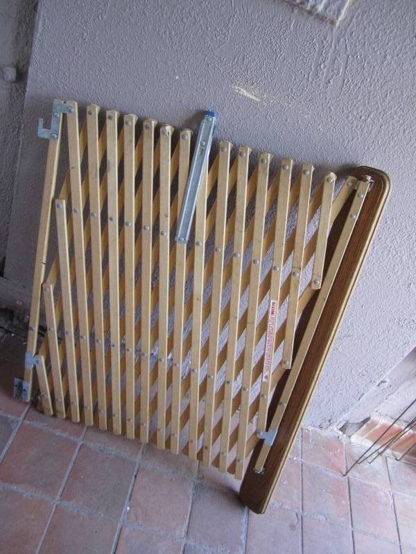vintage folding pet gate...