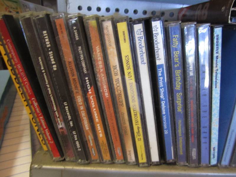 Lot of mainly new CDs, see photos f...