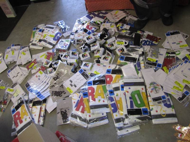 Huge value lot of new graduation de...