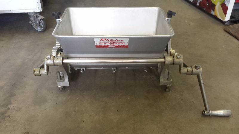 Cookie cutter machine dough mixer