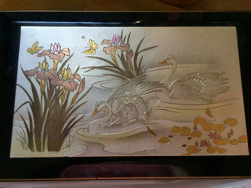 lot 42 image: Vintage Bedroom Decor