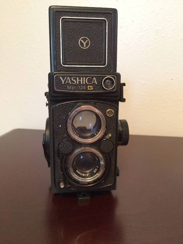 lot 46 image: Yashica Camera wStereo Mate