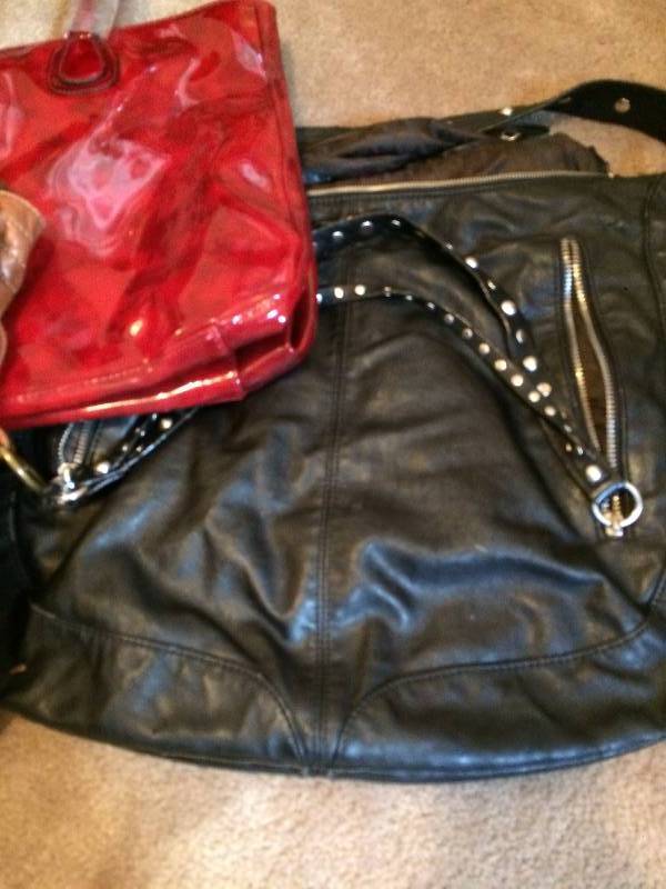 lot 56 image: Assorted Purses and Bags
