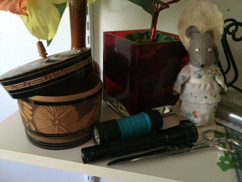 lot 65 image: Assorted Home Office Items