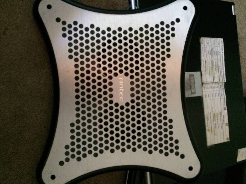 lot 75 image: Laptops, Notebook Cooler and More