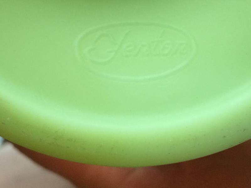 lot 245 image: Vintage Fenton Footed Candy Dish