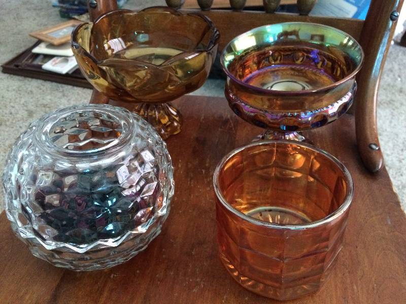 lot 170 image: Assorted Collectibles