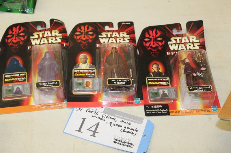 lot 14 image: Lot of (3) Hasbro Star Wars Episode 1 Collection 2 Action Figures Including 1) Darth Sidious Holograph AND 1) Mace Windu AND 1) Queen Amidala Battle