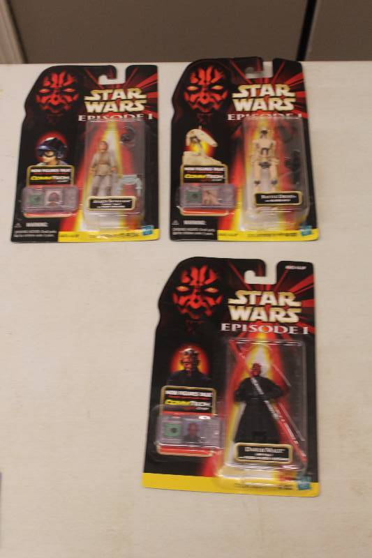 lot 23 image: Lot of (3) Hasbro Star Wars Episode 1 Collection 1 Action Figures Including 1) Battle Droid w Blaster Rifle AND 1) Anakin Skywalker Naboo Pilot AND 1) Darth Maul Jedi Duel