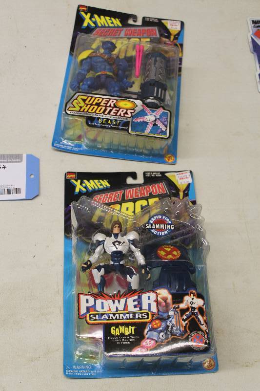 lot 65 image: Lot of (2) Marvel Collector X-Men Secret Weapon Force Action Figures Including 1) Power Slammers Gambit AND 1) Super Shooters Beast