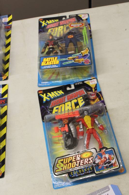 lot 69 image: Lot of (2) Marvel Collector X-Men Secret Weapon Force Action Figures Including 1) Super Shooters Colossus AND 1) Battle Blaster Cyclops
