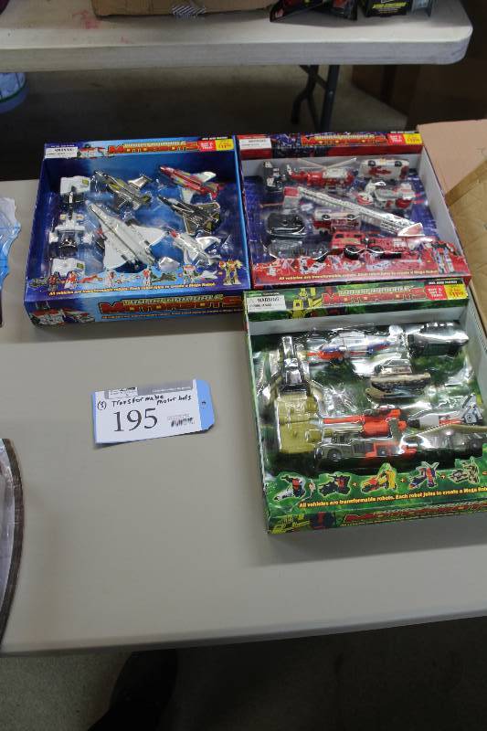lot 195 image: Lot of (3) Transformable Motorbots