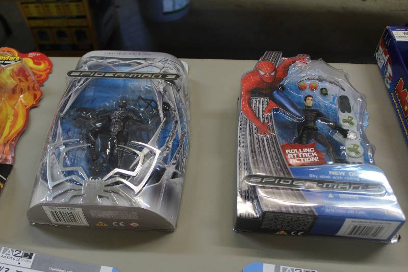 lot 197 image: Lot of (2) Hasbro Spiderman 3 Action Figures Including 1) New Goblin AND 1) Spiderman 3 Limited Edition