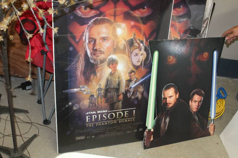 lot 306 image: Lot of (2) Star Wars Episode 1 Movie Posters